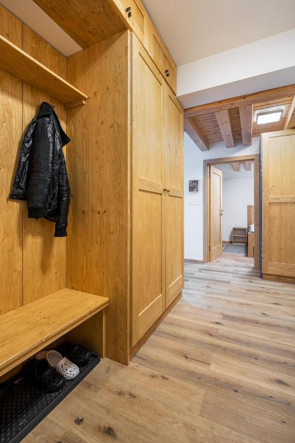 Apartments Srdiecko - Sauna In Smaller Apt - Highest In Central Europe - Fireplace - In The Forest Tale Exterior photo