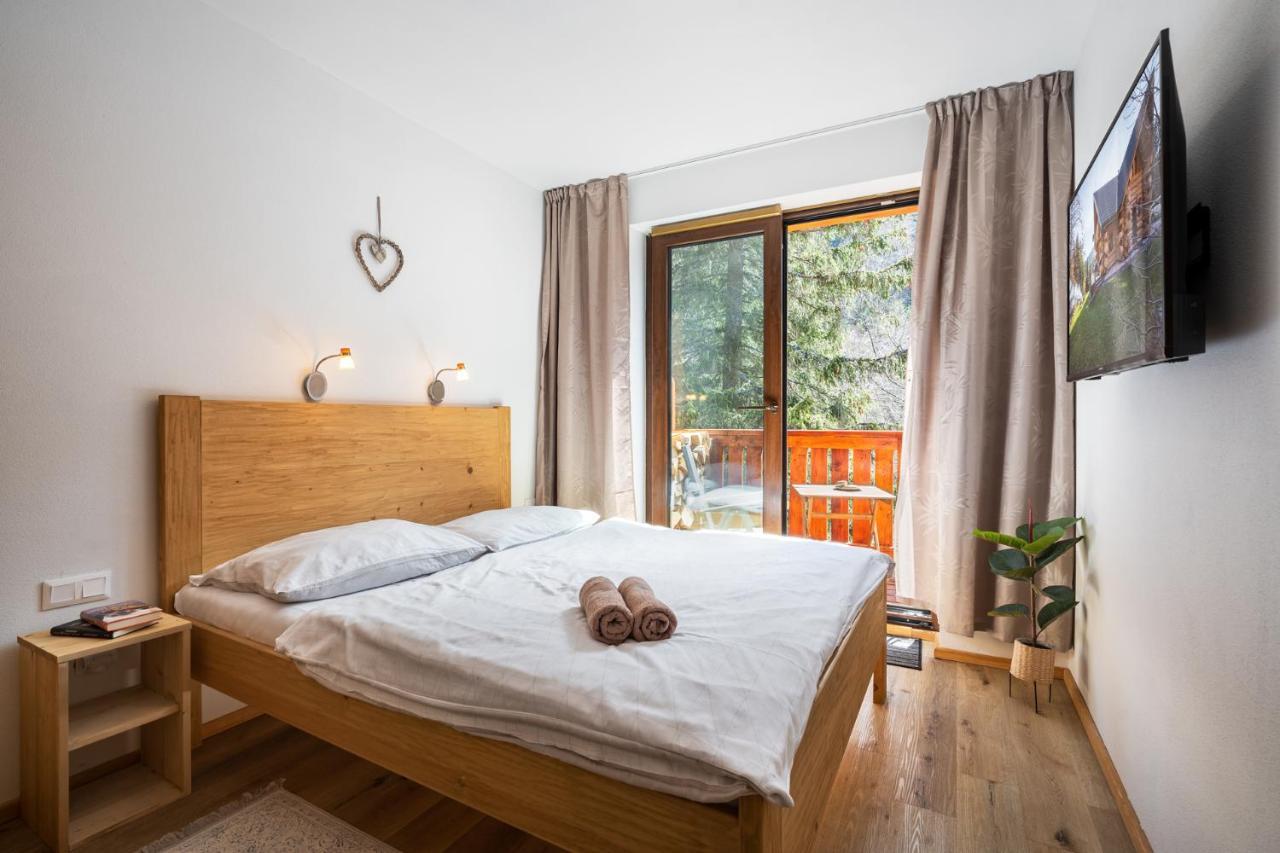 Apartments Srdiecko - Sauna In Smaller Apt - Highest In Central Europe - Fireplace - In The Forest Tale Exterior photo
