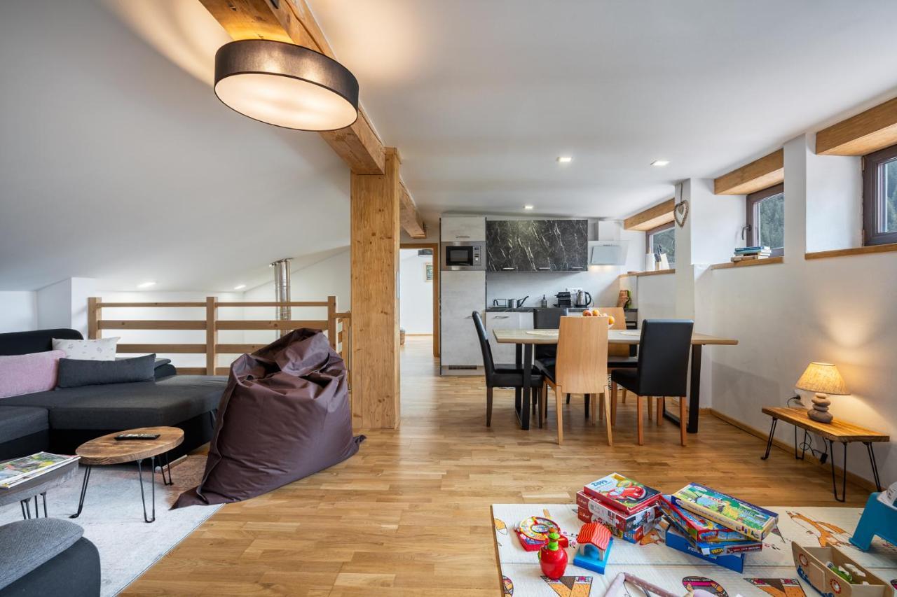 Apartments Srdiecko - Sauna In Smaller Apt - Highest In Central Europe - Fireplace - In The Forest Tale Exterior photo